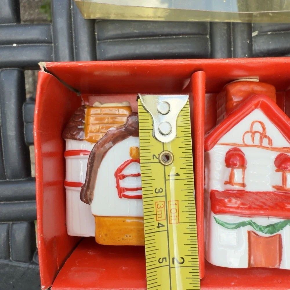 Vtg 90s Christmas Miniature String Light Covers Set of‎ 6 Houses Village